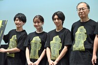 「ゴールド・ボーイ」舞台挨拶の様子。