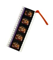 来場者特典の「こま撮りえいが こまねこ」生フィルムしおり。