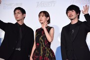 左から高良健吾、前田敦子、松本優作。