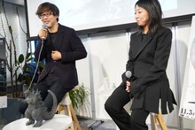 左から山崎貴、井上奈津子。