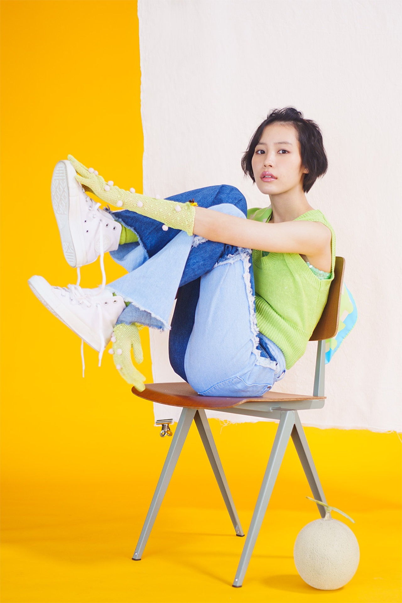 「南沙良 2024年カレンダー」収録カット