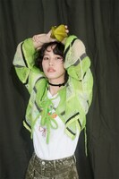 「南沙良 2024年カレンダー」収録カット