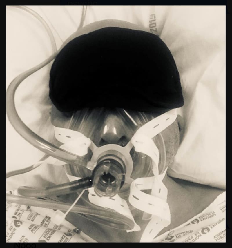 脳出血で闘病中に撮影されたギャスパー・ノエ。(c)GASPAR NOÉ