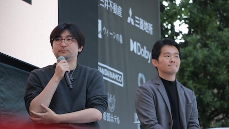 左から上西琢也、柴田晃宏。