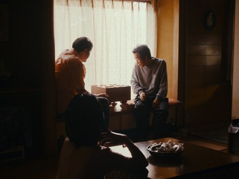 「義父養父」場面写真