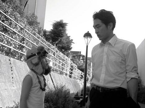 「ホゾを咬む」新場面写真