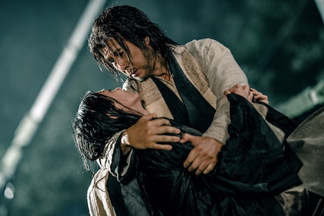 「シャクラ」新場面写真