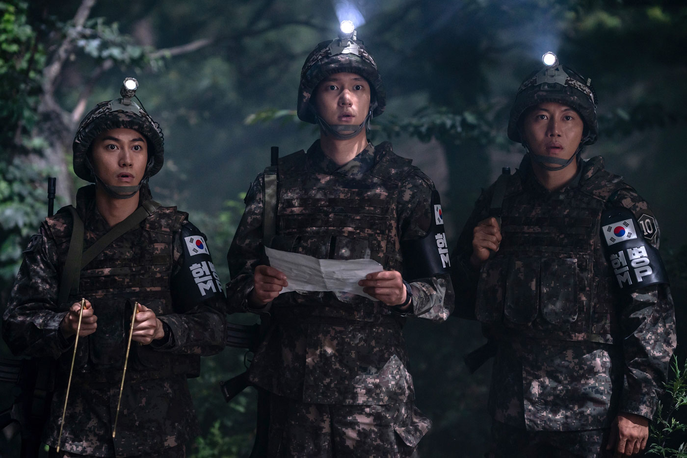 韓国映画「宝くじの不時着 1等当選くじが飛んでいきました」場面写真
