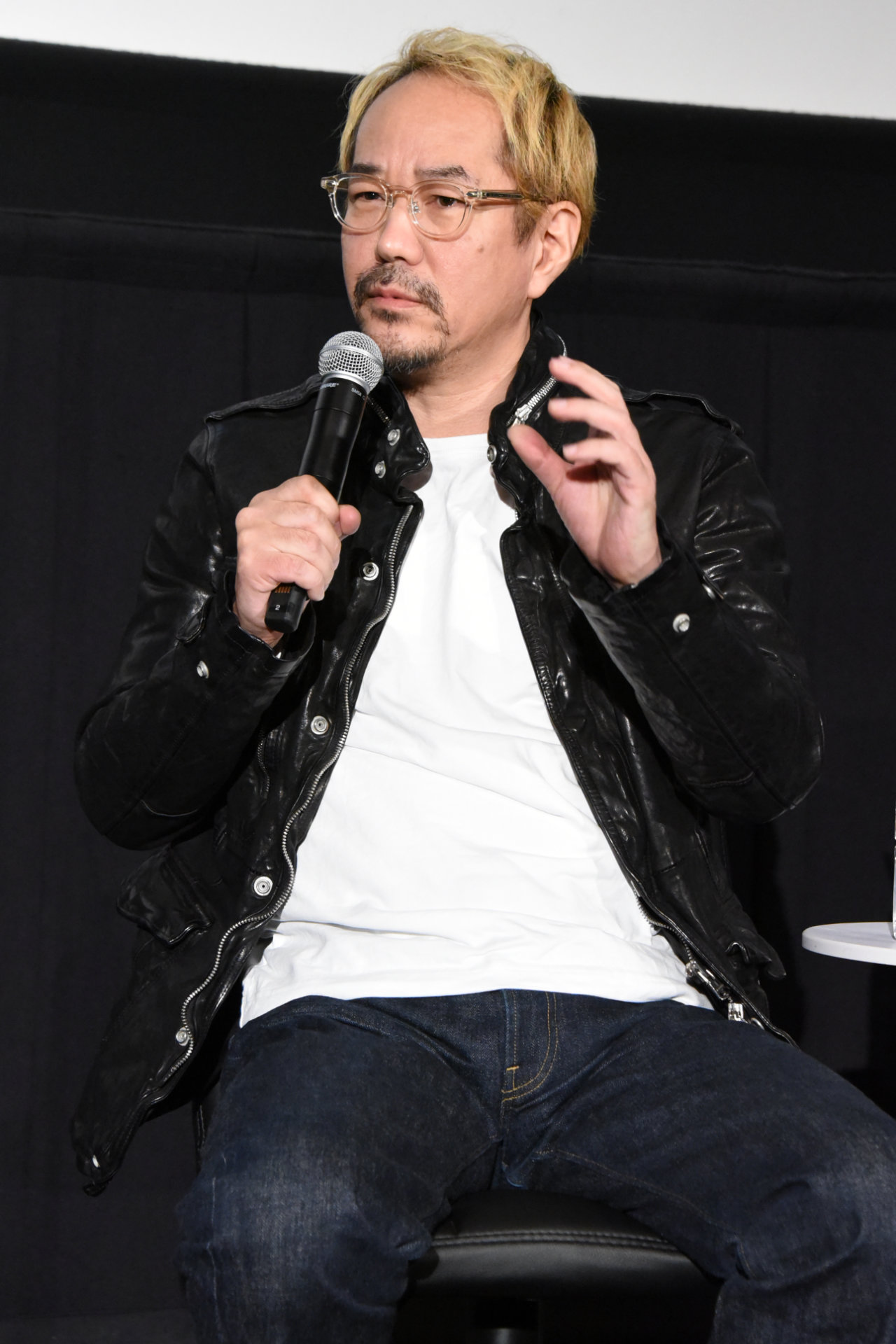 神山健治監督
