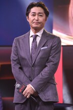 安田顕