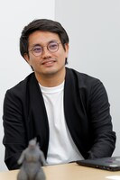 岸田一晃