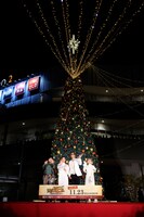 「イルミネーション点灯イベント～埼玉が灯る伝説の夜～」の様子。