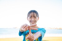 森上翔華役の新倉聖菜。