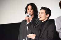 庄司智春（中央奥）