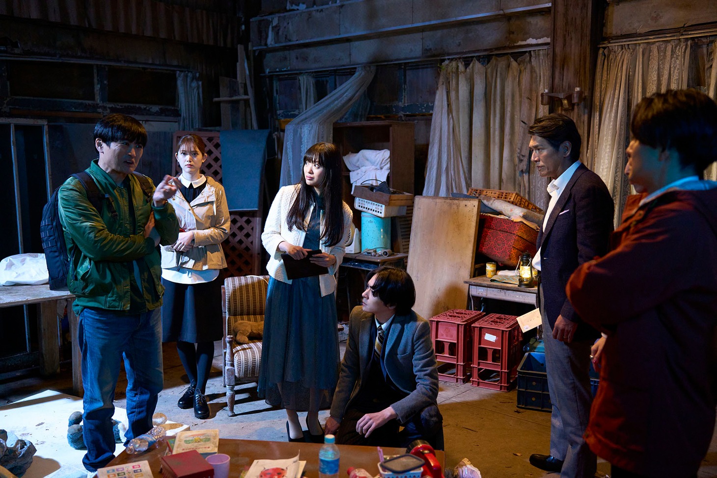 「劇場版 マーダー★ミステリー 探偵・斑目瑞男の事件簿 鬼灯村伝説 呪いの血」場面写真