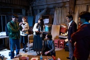 劇団ひとり、剛力彩芽らが即興劇繰り広げる「劇場版 マーダー★ミステリー」予告解禁