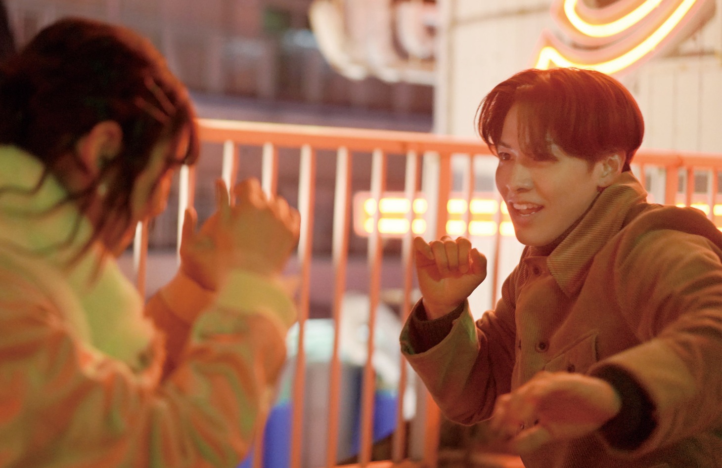 「MY (K)NIGHT マイ・ナイト」場面写真