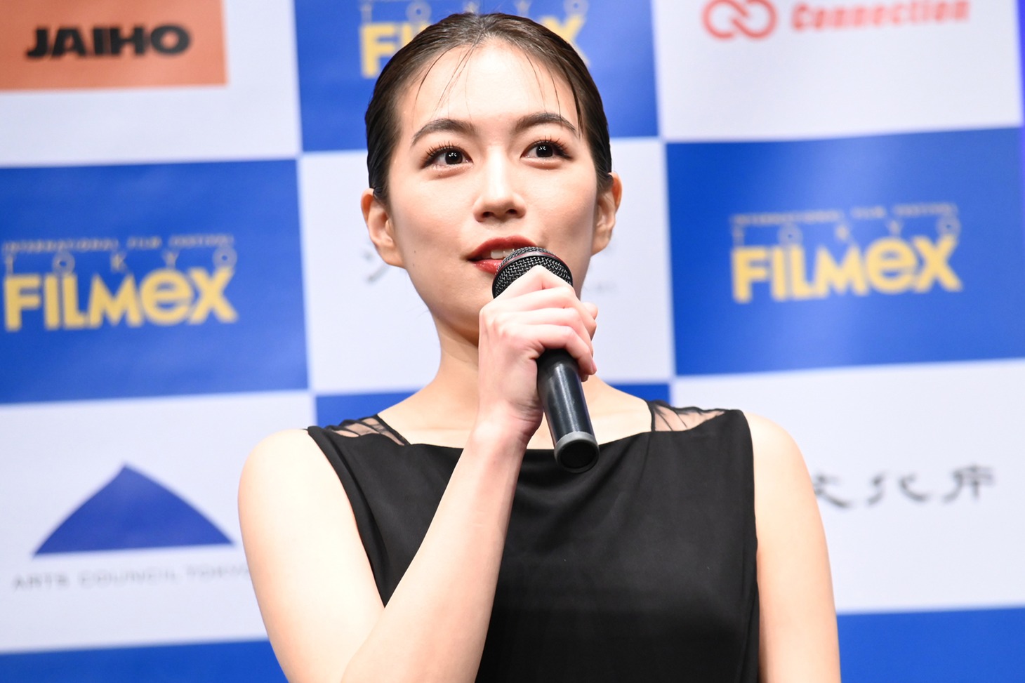 木竜麻生