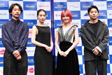 「熱のあとに」舞台挨拶の様子。左から山本英、木竜麻生、橋本愛、仲野太賀。