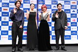 左から山本英、木竜麻生、橋本愛、仲野太賀。