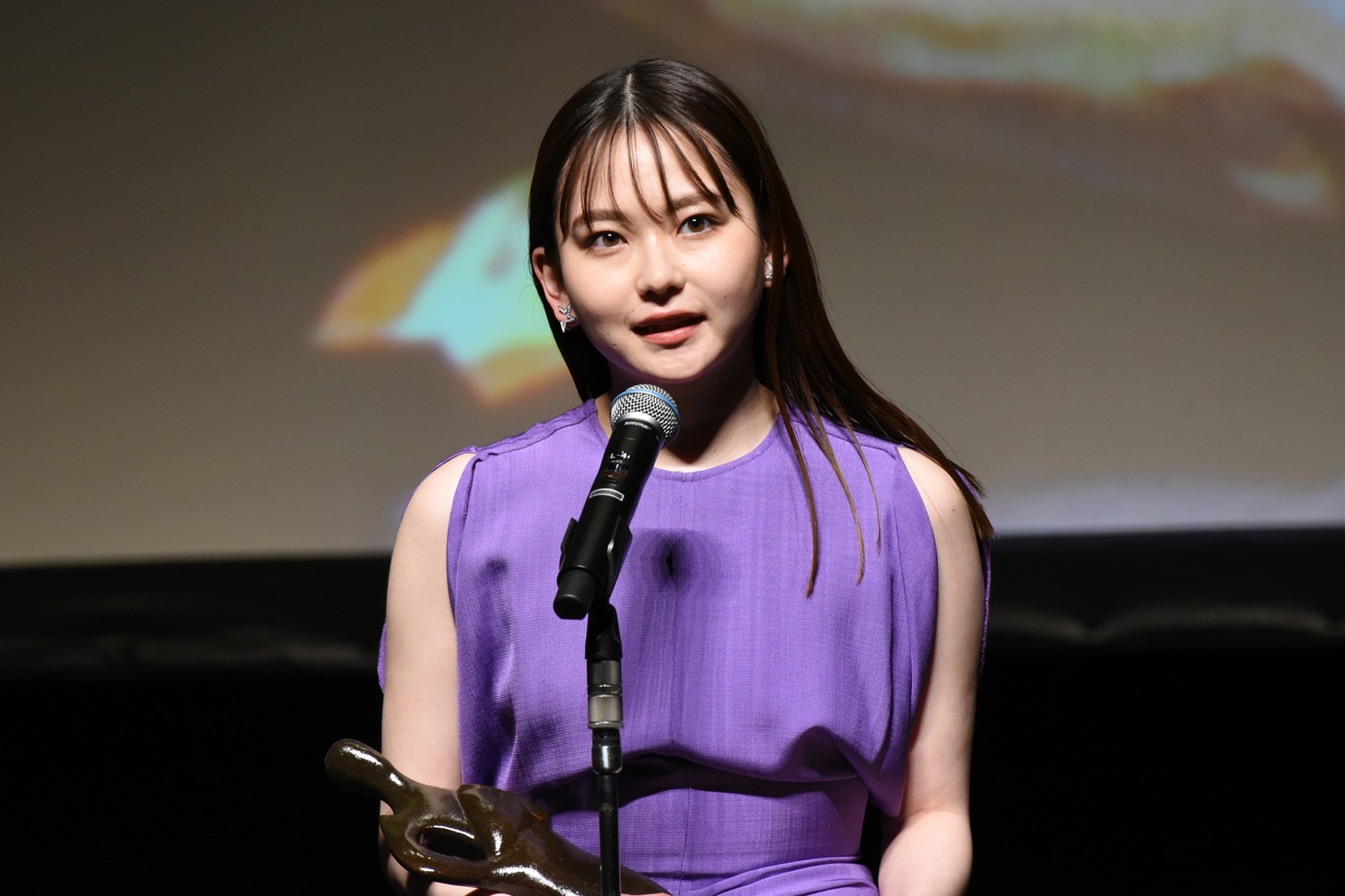 山田杏奈