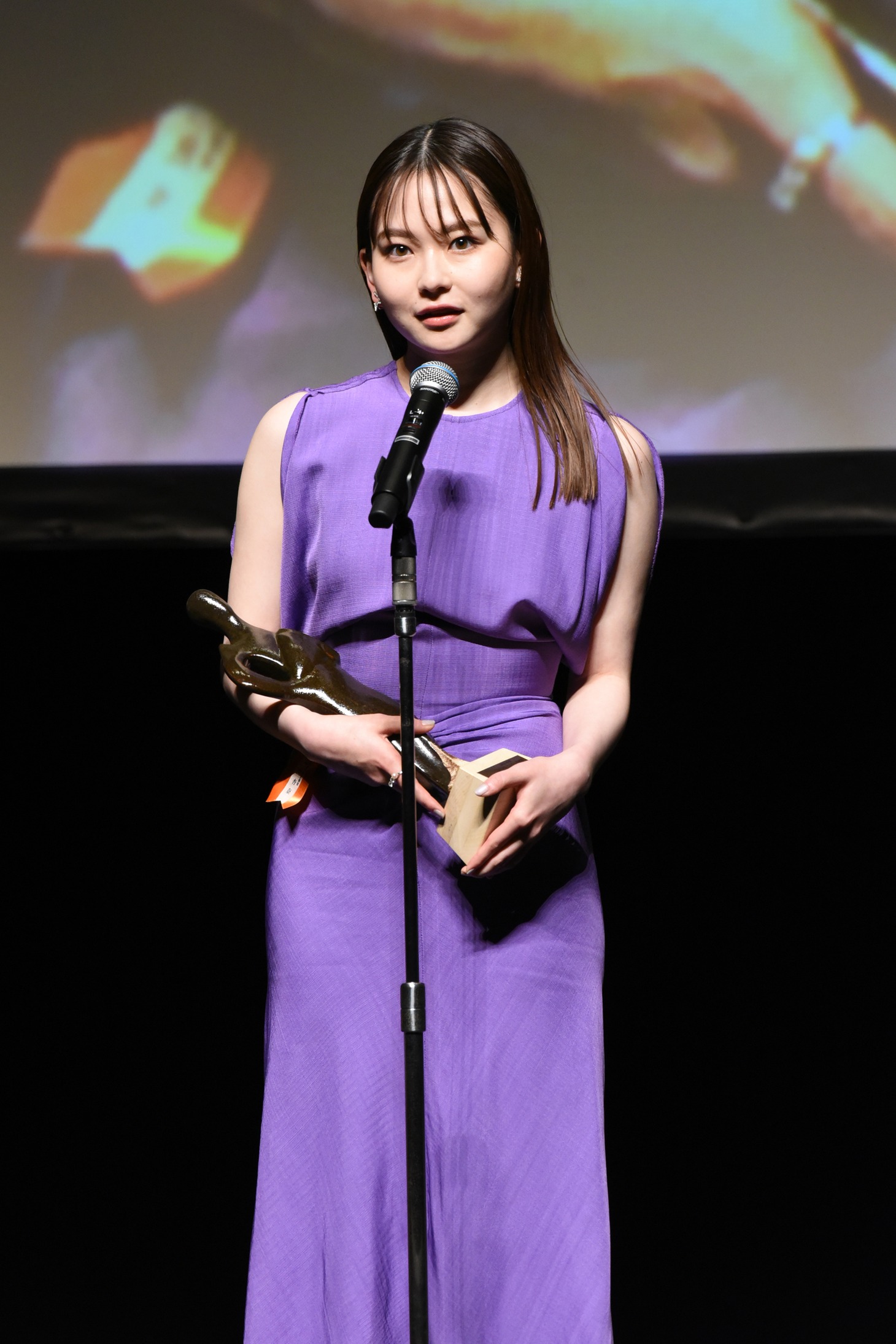 山田杏奈