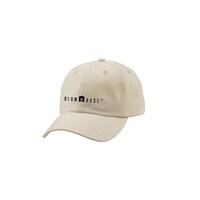 BLUMHOUSE キャップ（アイボリー / 税込4290円）