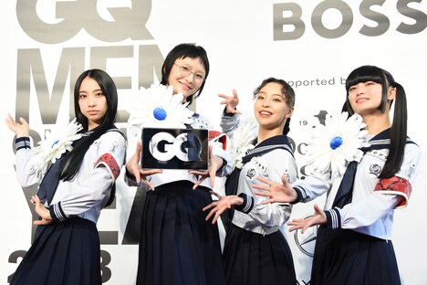 新しい学校のリーダーズ