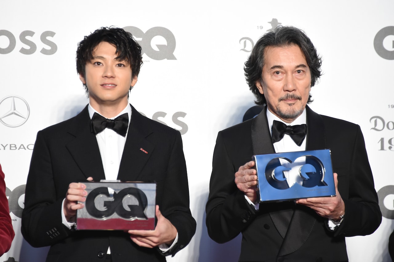 GQ Mrs. GREEN APPLE 役所広司 久石譲　吉田正尚　クロムハーツ 左から山田裕貴、役所広司。 - GQ MEN OF THE YEARに山田裕貴、安藤
