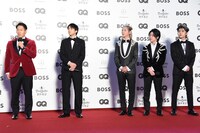 左から吉田正尚、山田裕貴、Mrs. GREEN APPLE。