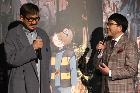 ネタバレを遠慮する木内秀信(左)と、「ネタバレを聞いても泣けるから!」と威勢がいい関俊彦(右)。
