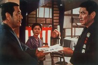 「日本侠客伝 昇り龍」場面写真