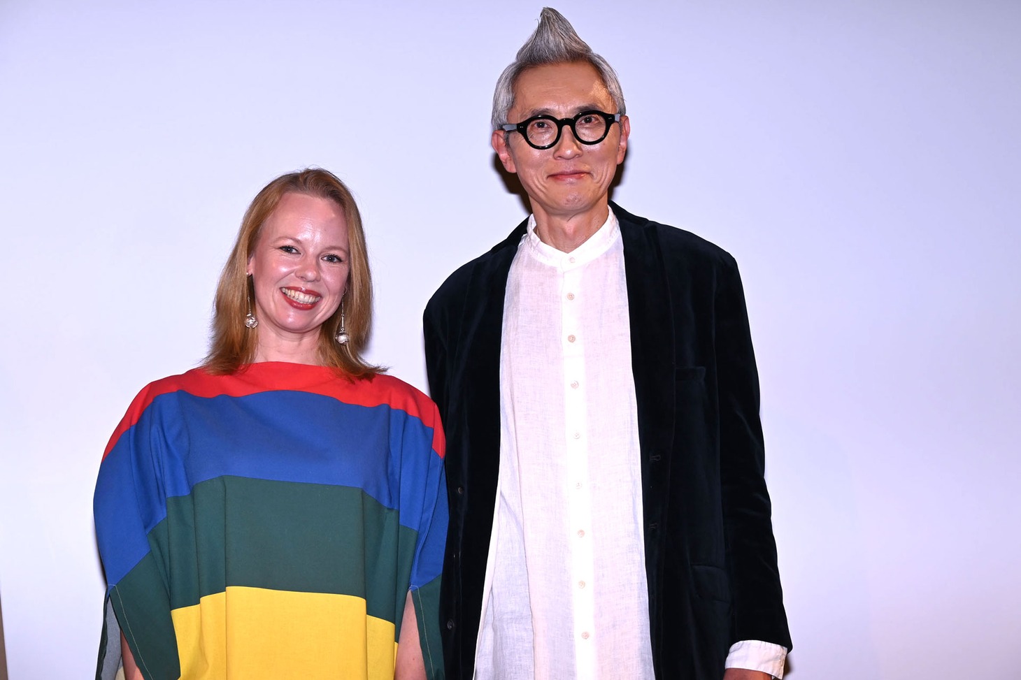 「枯れ葉」トークイベントにて、左からアルマ・ポウスティ、松重豊。