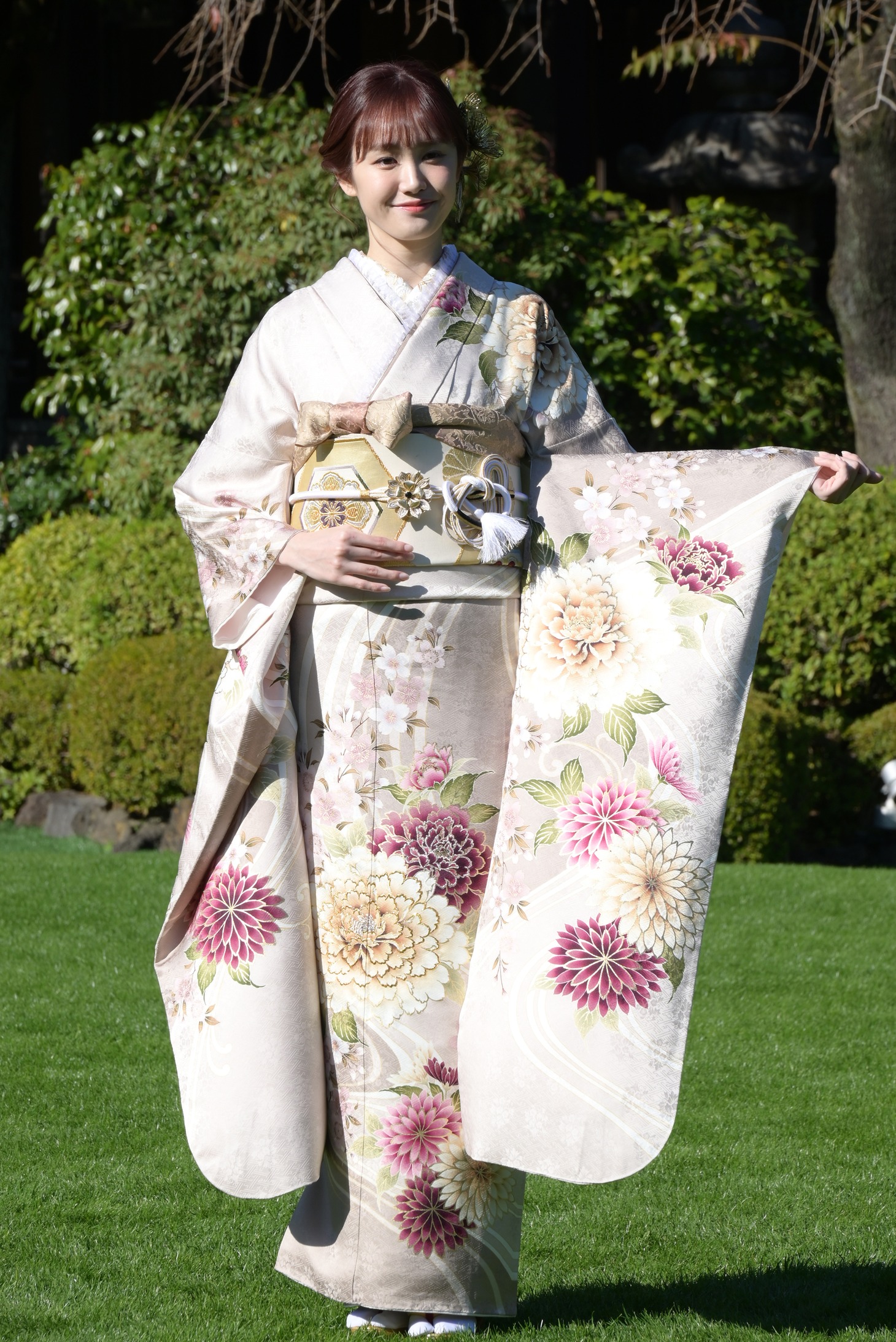尾碕真花