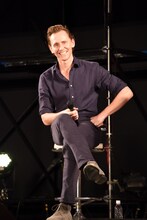 トム・ヒドルストン