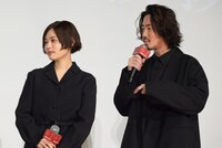 左から杉咲花、若葉竜也。