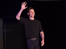 トム・ヒドルストン