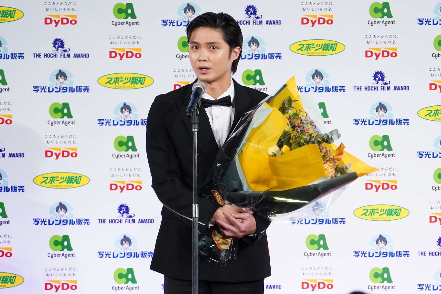 磯村勇斗