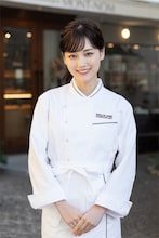 池本真尋役の山下美月。