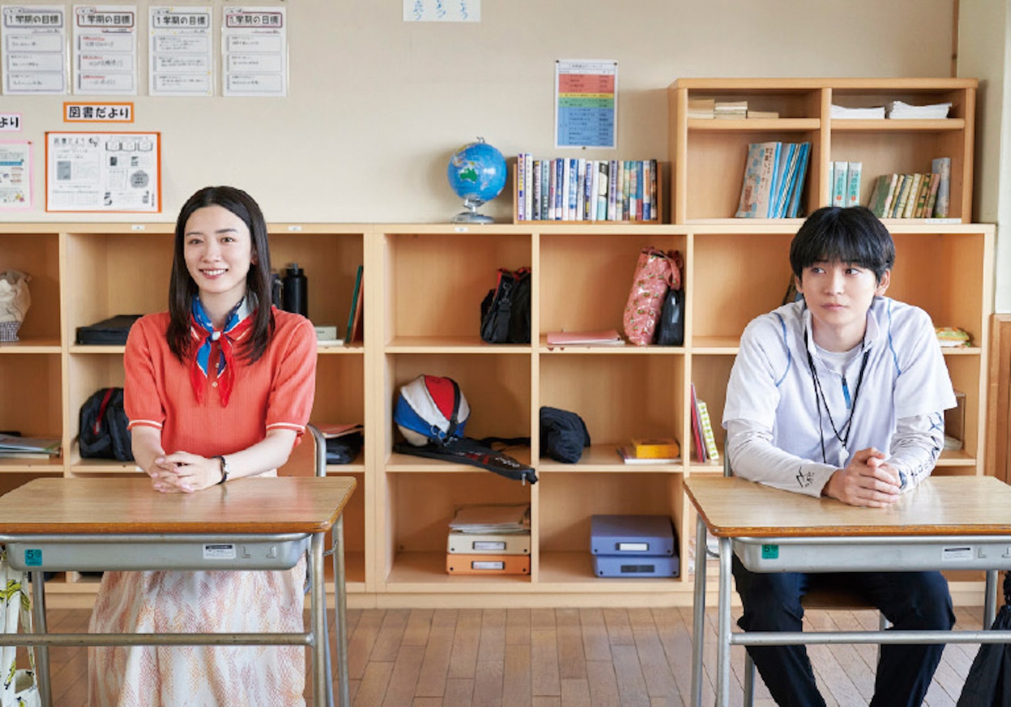「からかい上手の高木さん」ビジュアル (c)2024映画『からかい上手の高木さん』製作委員会 (c)山本崇一朗／小学館