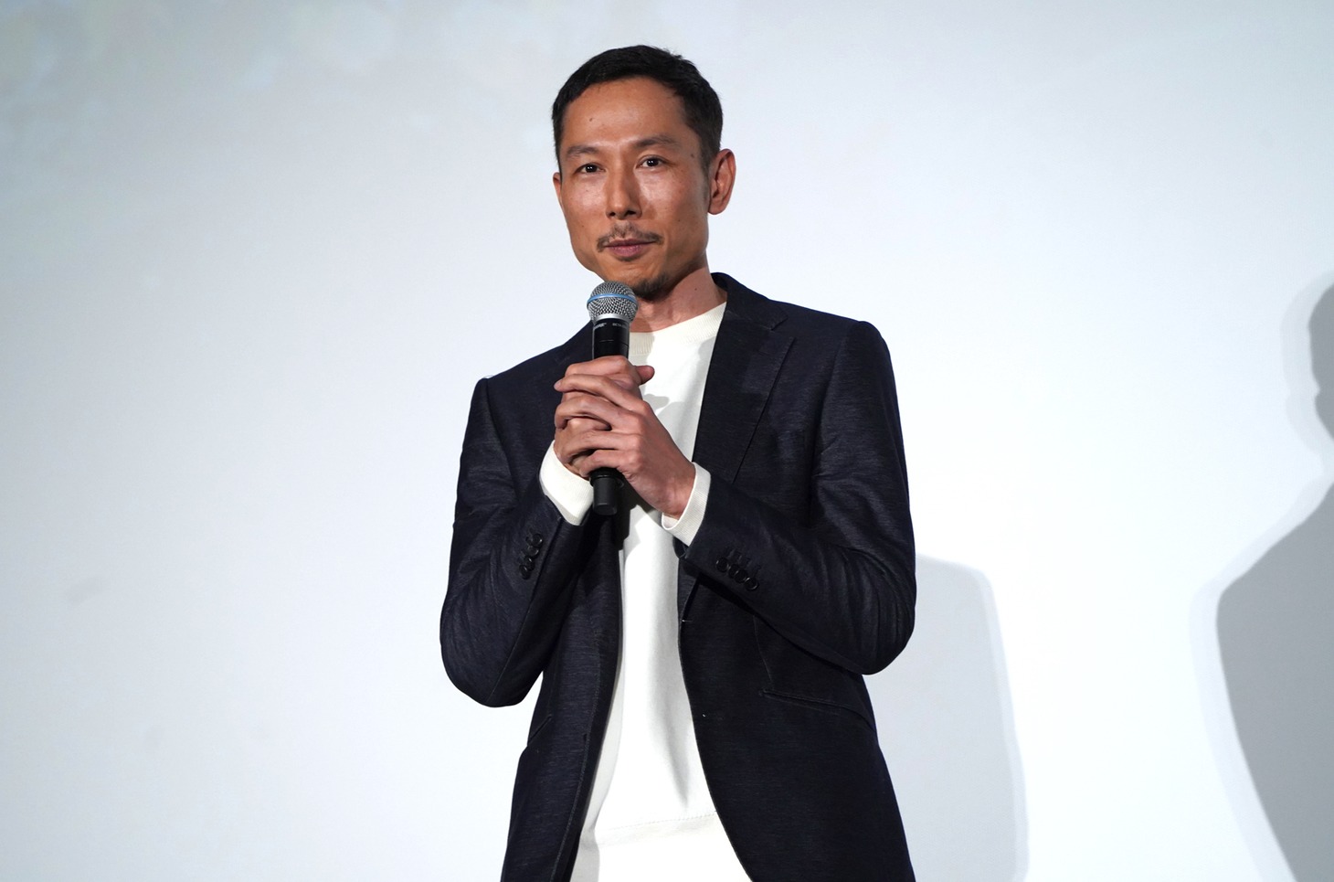 西村義明