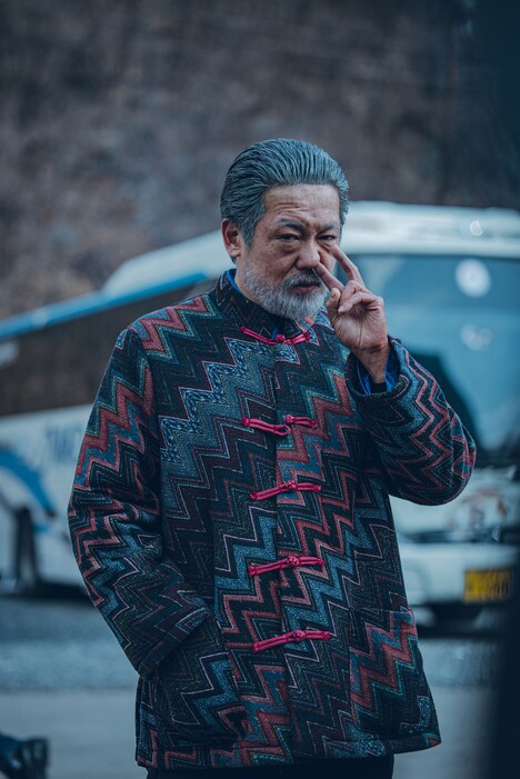 韓国ドラマ「餌【ミッキ】」撮影現場にて、ホ・ソンテ。