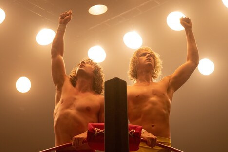 「アイアンクロー」場面写真