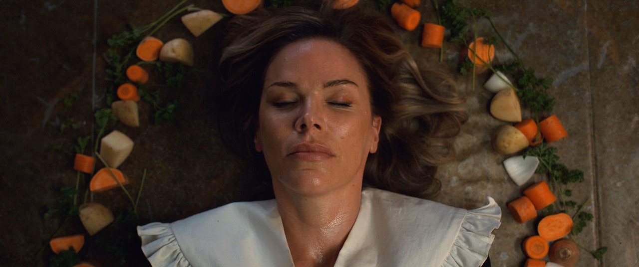 「サンクスギビング」“お料理上手”殺人鬼ジョン・カーヴァーのクッキング動画