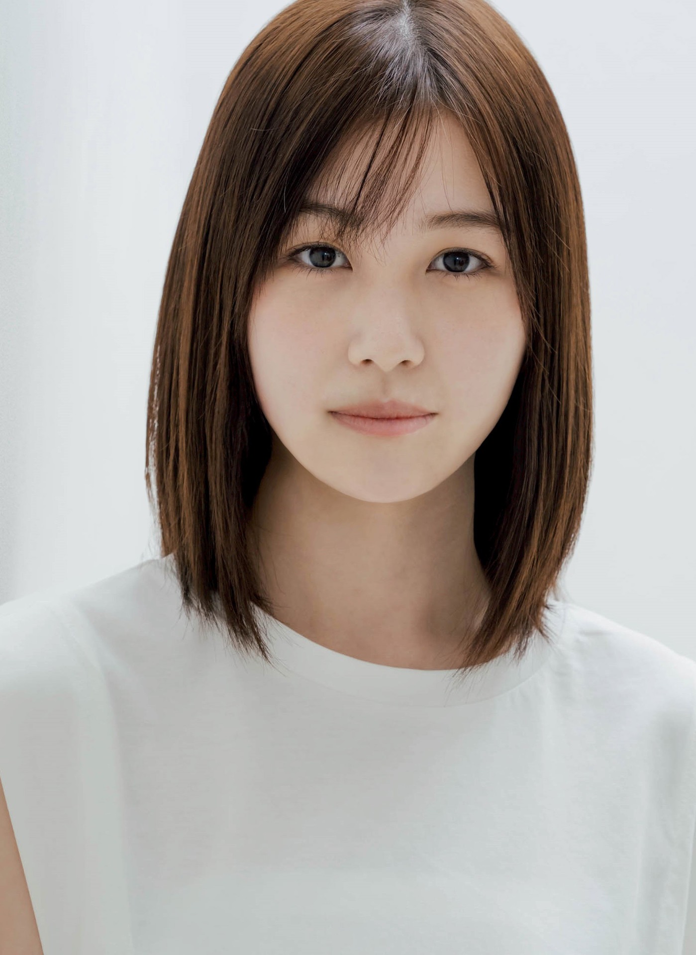 山口まゆ