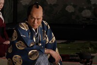 高橋克典演じる徳川家重。