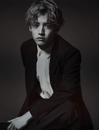 赤楚衛二 インタビュー＆フォトブック「E」書影