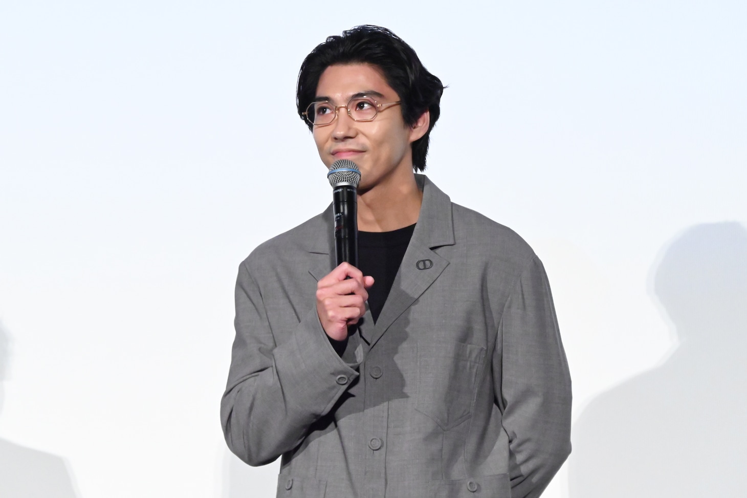 賀来賢人