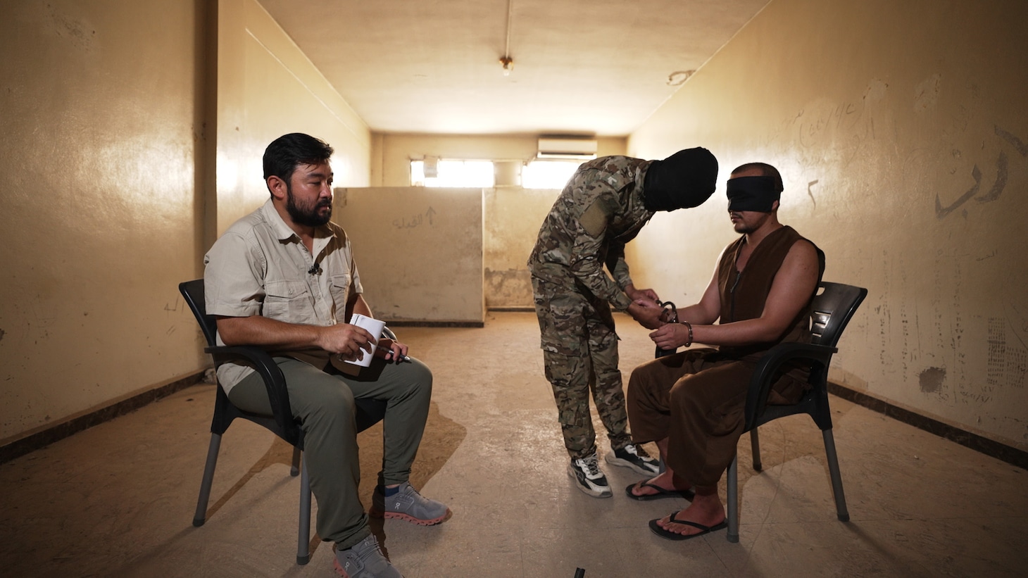 「BORDER 戦場記者 × イスラム国」場面写真