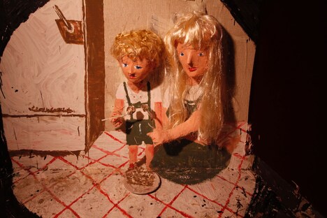 「オオカミの家」場面カット